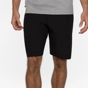 Travis Mathew Men’s Beck Short Size 40 Black Performance Golf Stretch Casual